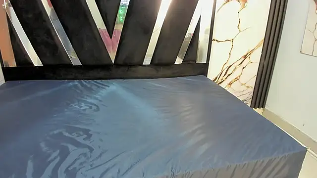 KarinaSimonz online show from 11-07-25, 07:29