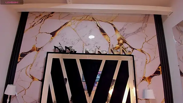 KarinaSimonz online show from 01-09-26, 07:43