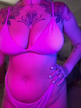 GoldieBakeman online show from 10-10-25, 04:41