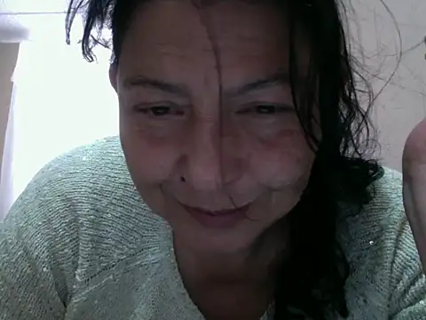 straichathot 08 online show from 12-04-25, 07:13