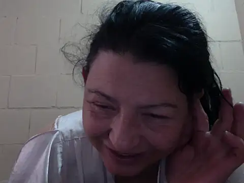 straichathot 08 online show from 11-28-25, 07:03