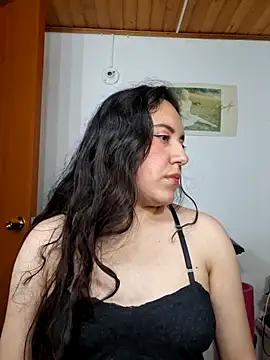 Emi chik online show from 04-29-26, 04:38