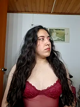 Emi chik online show from 04-18-26, 11:56