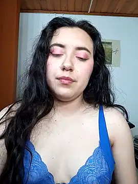 Emi chik online show from 11-27-25, 09:54