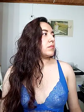 Emi chik online show from 09-20-25, 10:42