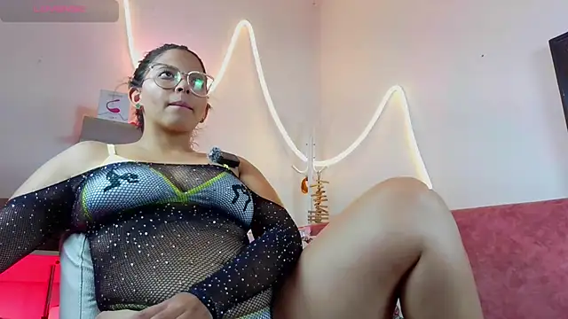 Megaan Greey online show from 06-20-26, 10:48