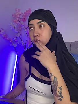 Sweet hot mia online show from 05-12-26, 01:28