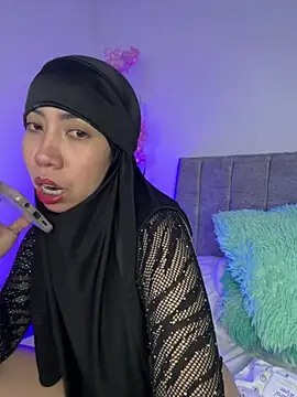 Sweet hot mia online show from 05-04-26, 01:47