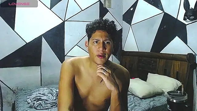 Snapshot of Shangela_Spice chatting on 10-13-25, 11:45 Shangela Spice online show from 10-13-25, 11:45