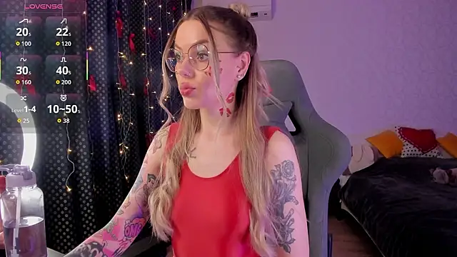 Marta May  online show from 02-14-26, 10:04