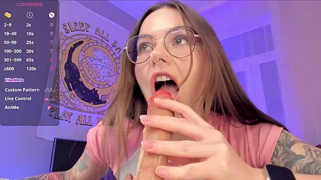 Marta May  online show from 02-11-25, 11:22
