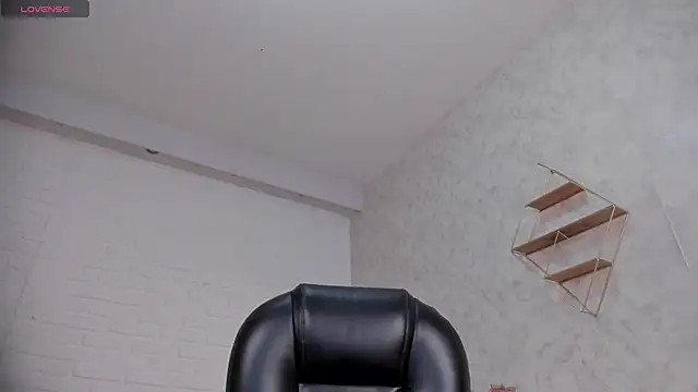 KatieNolan 1 online show from 09-29-25, 07:08