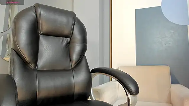 KatieNolan 1 online show from 03-13-26, 07:30