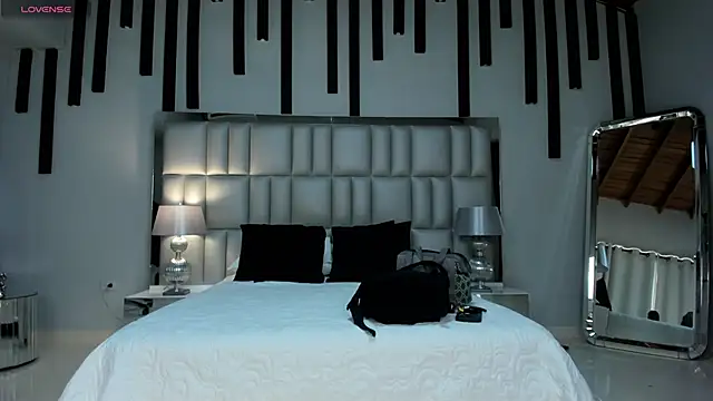 KatieNolan 1 online show from 11-15-25, 06:23