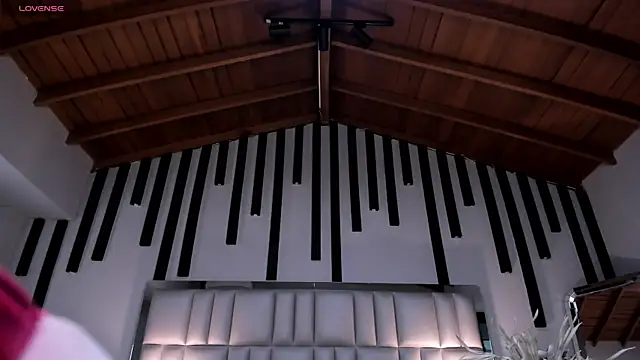 KatieNolan 1 online show from 10-27-25, 07:37