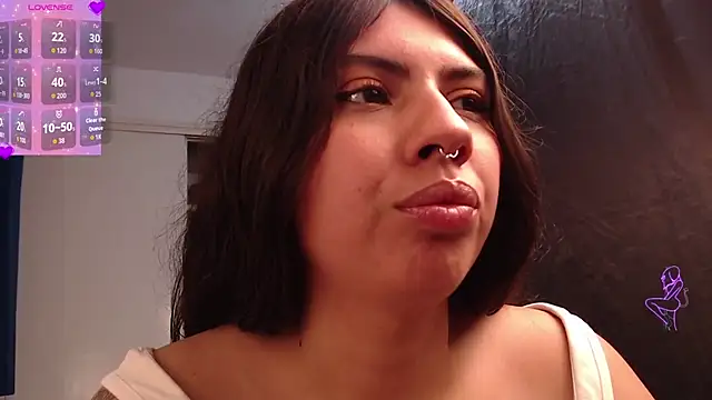 Snapshot of Argentiiniita chatting on 10-05-25, 02:13 Argentiiniita online show from 10-05-25, 02:13