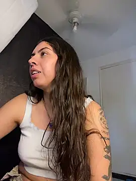 Argentiiniita online show from 11-26-25, 09:59