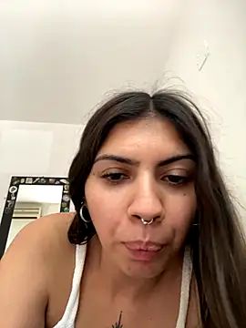 Snapshot of Argentiiniita chatting on 10-19-25, 07:05 Argentiiniita online show from 10-19-25, 07:05