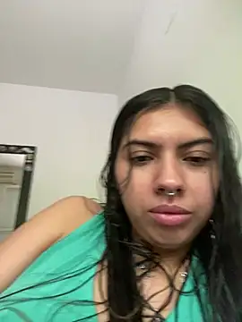 Snapshot of Argentiiniita chatting on 01-11-25, 02:36 Argentiiniita online show from 01-11-25, 02:36