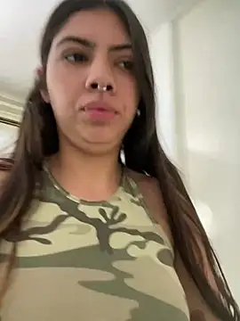 Snapshot of Argentiiniita chatting on 01-04-25, 04:11 Argentiiniita online show from 01-04-25, 04:11