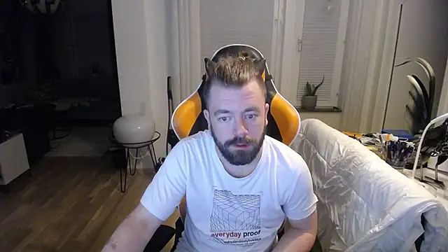 Sebuleczek online show from 03-01-25, 04:47