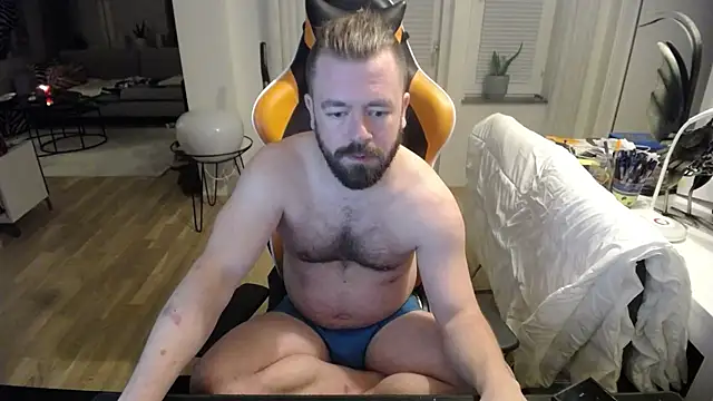 Sebuleczek online show from 02-27-25, 10:42