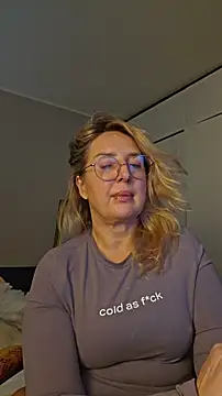 Snapshot of MariaRichi_ chatting on 03-26-26, 07:23 MariaRichi online show from 03-26-26, 07:23