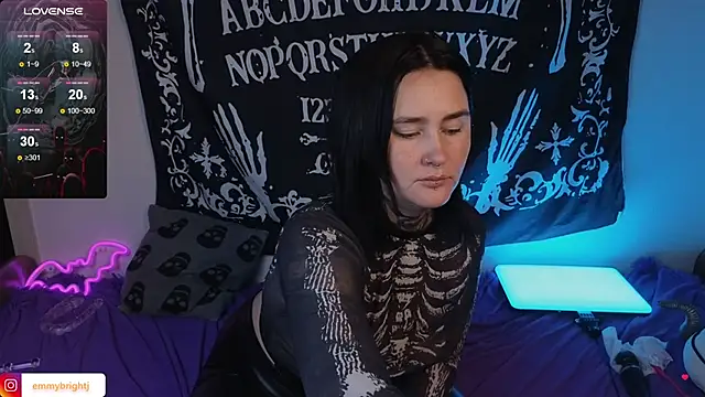 Snapshot of Emmybrightj_ chatting on 10-02-25, 01:31 Emmybrightj  online show from 10-02-25, 01:31