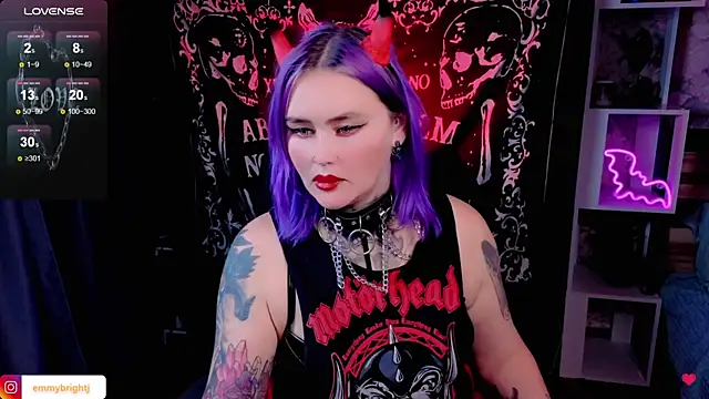 Snapshot of Emmybrightj_ chatting on 09-18-25, 05:16 Emmybrightj  online show from 09-18-25, 05:16