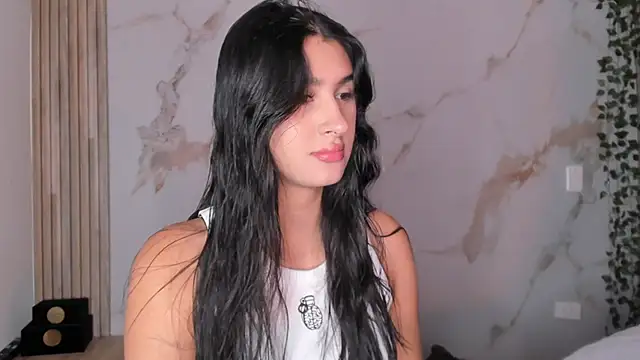 Snapshot of Ashley_Evans18 chatting on 09-18-25, 12:30 Ashley Evans18 online show from 09-18-25, 12:30