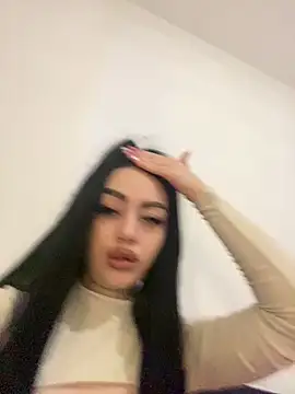 Gya Rue online show from 12-23-25, 10:36