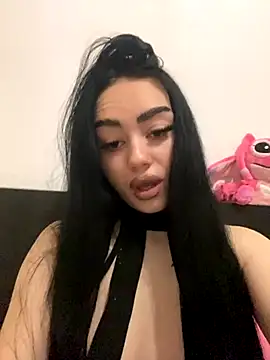 Gya Rue online show from 11-17-25, 08:57