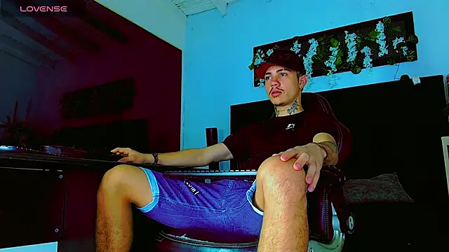 HannibalLester online show from 03-01-26, 04:34