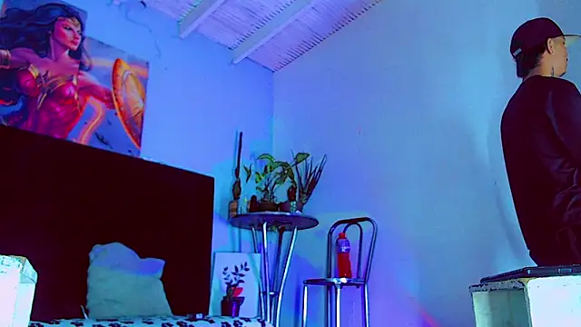 HannibalLester online show from 10-26-25, 06:03