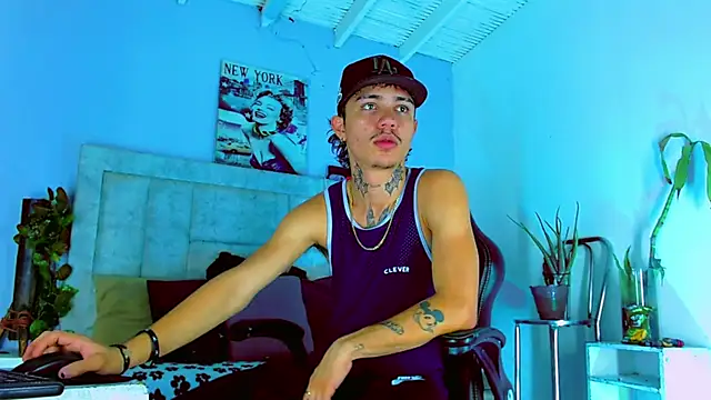 HannibalLester online show from 09-14-25, 04:57