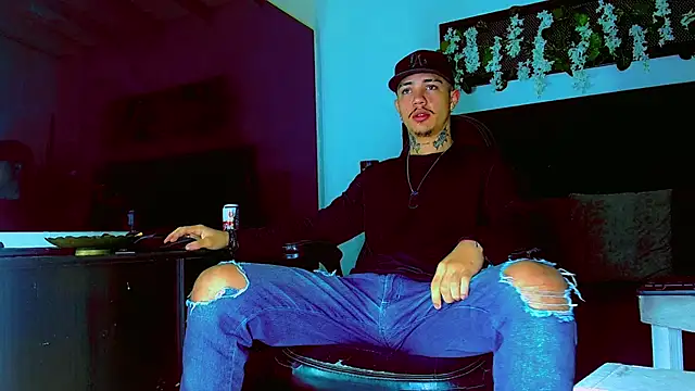 HannibalLester online show from 04-02-26, 05:14