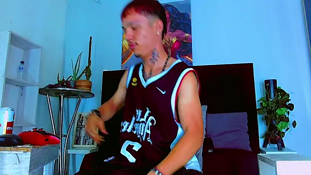 HannibalLester online show from 01-08-26, 04:29