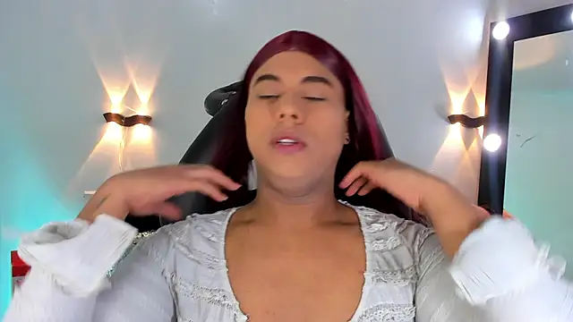 Emili Roux online show from 04-26-26, 10:34
