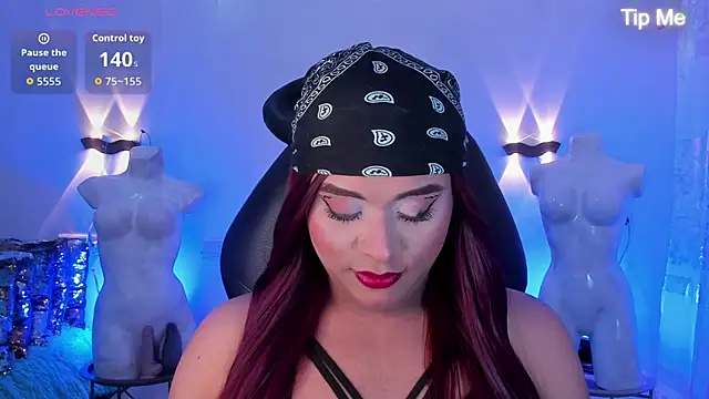 Emili Roux online show from 03-10-26, 04:55