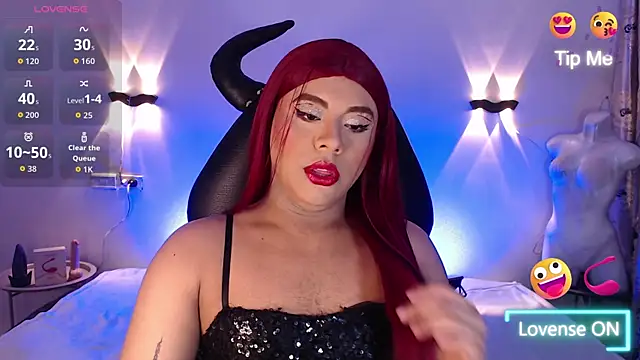 Emili Roux online show from 11-28-25, 01:11