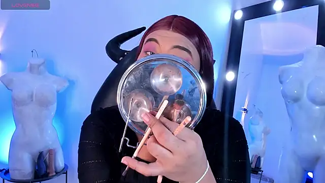 Emili Roux online show from 03-23-26, 10:15