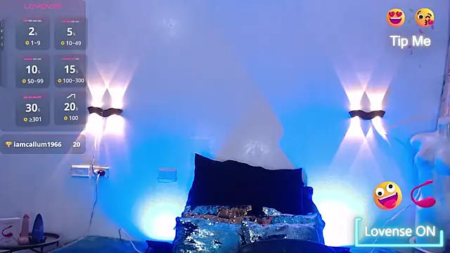 Emili Roux online show from 11-13-25, 12:31