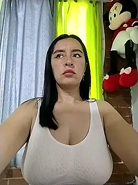 hailey85 online show from 04-22-26, 09:32