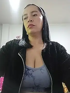 hailey85 online show from 07-08-26, 10:32