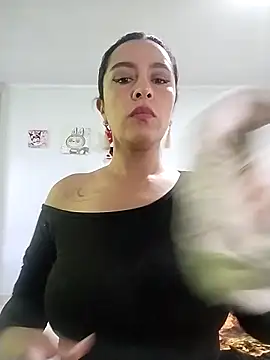 hailey85 online show from 02-18-26, 08:05