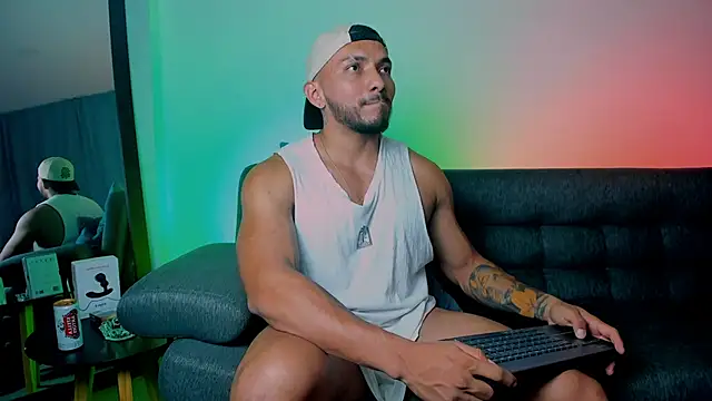 maximusclark1 online show from 02-07-25, 10:30