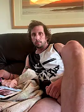 Snapshot of mackshaft4711 chatting on 10-28-25, 11:42 mackshaft4711 online show from 10-28-25, 11:42