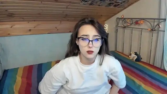 Snapshot of SilverDream chatting on 12-07-24, 12:07 SilverDream online show from 12-07-24, 12:07