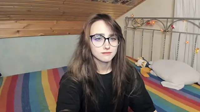 Snapshot of SilverDream chatting on 12-06-24, 09:07 SilverDream online show from 12-06-24, 09:07