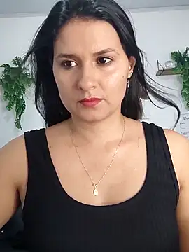 elena jonees online show from 09-29-25, 07:08